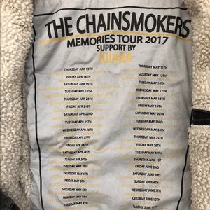 chainsmokers 2017 crew Sherpa jacket size med